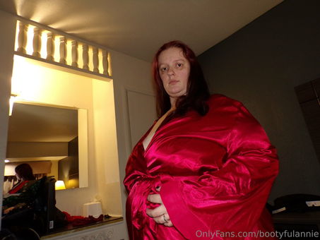 bootyfulannie