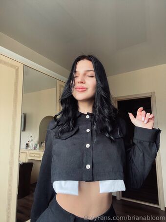brianabloom Голи Изтичания OnlyFans Снимки 3