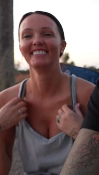 Brittney Atwood | Brittney Smith Голи Изтичания OnlyFans Снимки 38