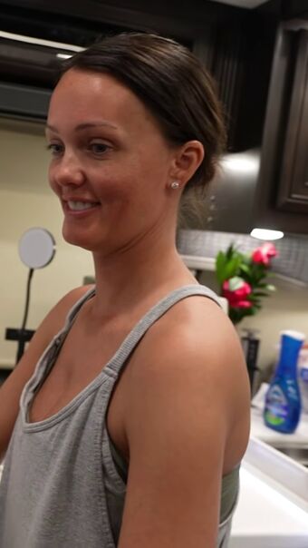 Brittney Atwood | Brittney Smith Голи Изтичания OnlyFans Снимки 43