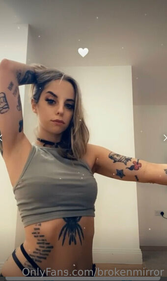 Brokenmirror._ Голи Изтичания OnlyFans Снимки 37
