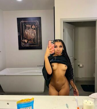 Bubble Booty Голи Изтичания OnlyFans Снимки 2