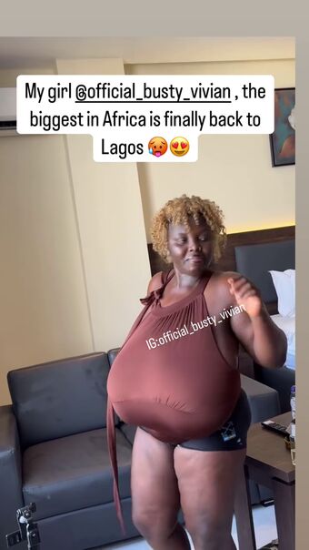 Busty Vivian Голи Изтичания OnlyFans Снимки 52