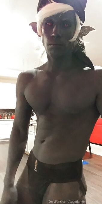 cagedangelcosplayfree