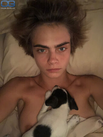 caradelevingne Голи Изтичания OnlyFans Снимки 19