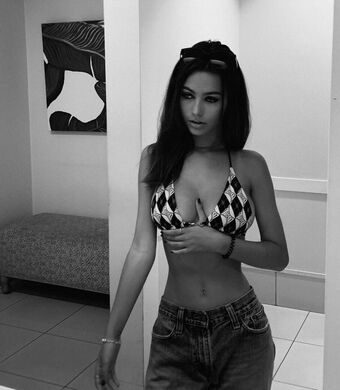 Carly.jb