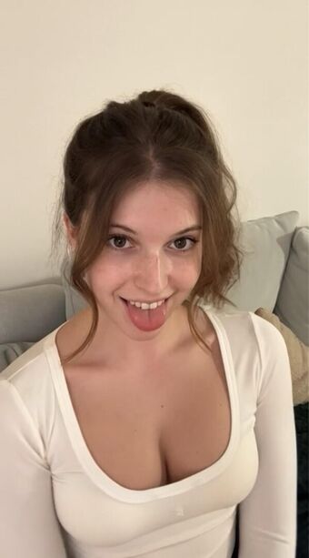 CCashley Голи Изтичания OnlyFans Снимки 11