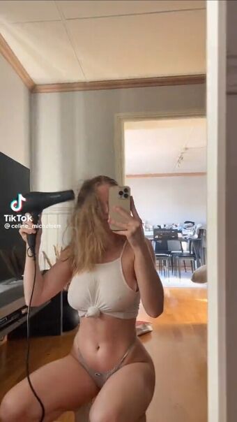Celine Michelsen Голи Изтичания OnlyFans Снимки 10