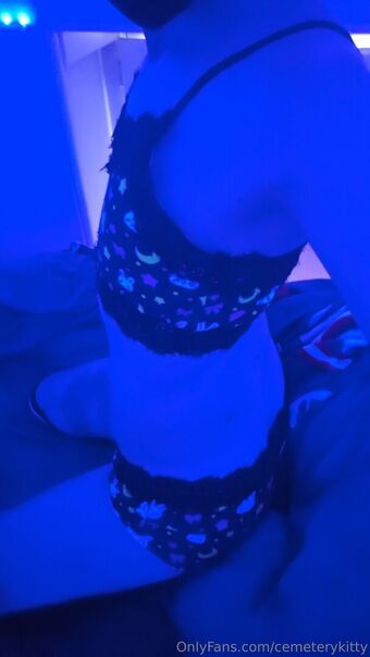 cemeterykitty Голи Изтичания OnlyFans Снимки 12