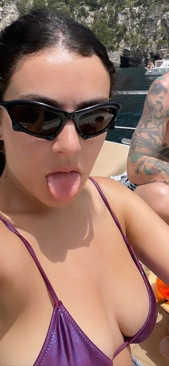 Charli-xcx