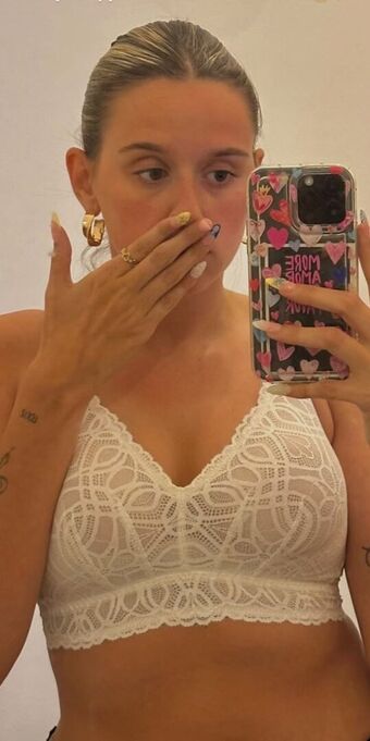 Charline Pradeau
