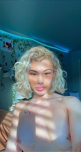 cicidelivers Голи Изтичания OnlyFans Снимки 17