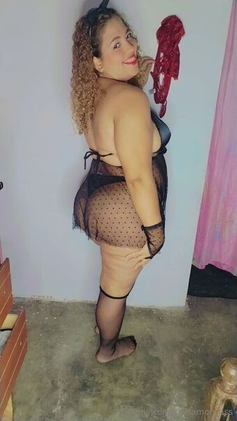 cinnamon_ass