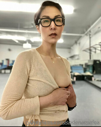 codenamefoxfree Голи Изтичания OnlyFans Снимки 1