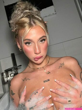 consagra Голи Изтичания OnlyFans Снимки 11