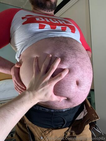 daddyissuespdx Голи Изтичания OnlyFans Снимки 22