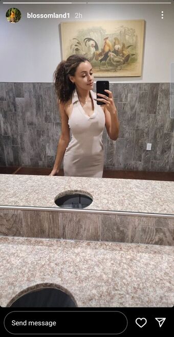 Daisey Wilks Blossoms