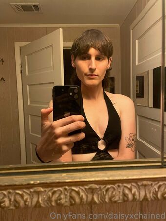 daisyxchained Голи Изтичания OnlyFans Снимки 3