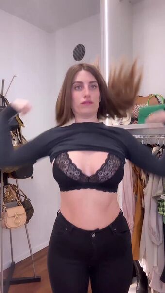 DANA ZARMON Голи Изтичания OnlyFans Снимки 2