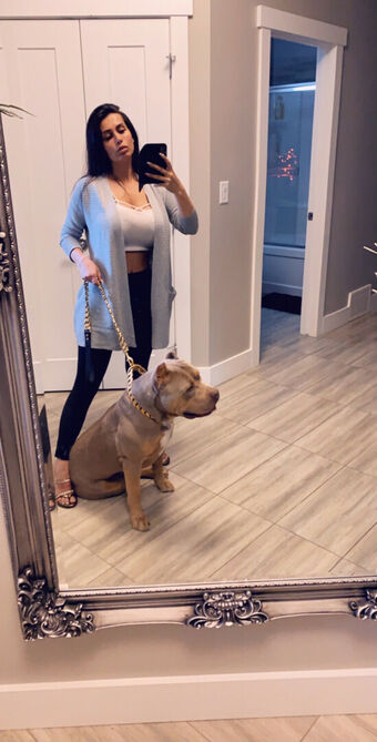 Danielle DeVille Голи Изтичания OnlyFans Снимки 2