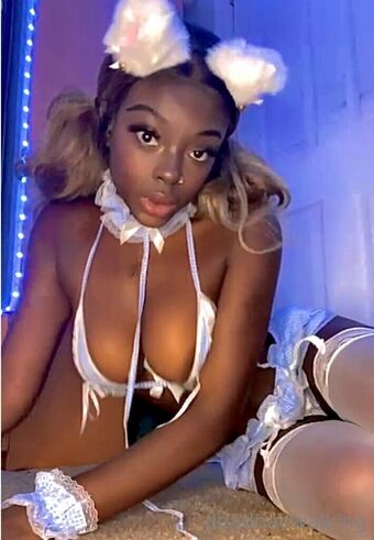 deadnaefree Голи Изтичания OnlyFans Снимки 11