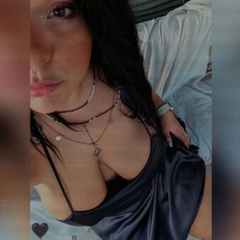 Debsy Голи Изтичания OnlyFans Снимки 8