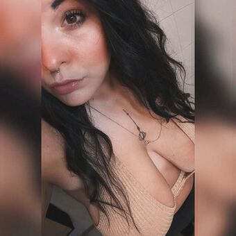 Debsy Голи Изтичания OnlyFans Снимки 19
