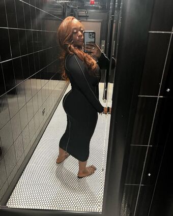 Dee Dee Davis