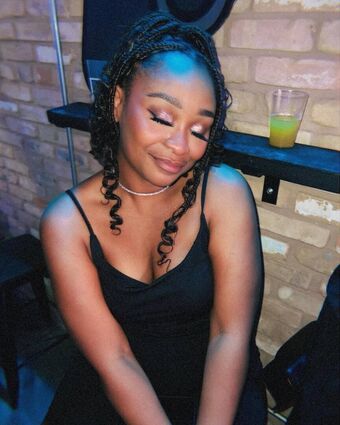 DefinedByKy Голи Изтичания OnlyFans Снимки 40