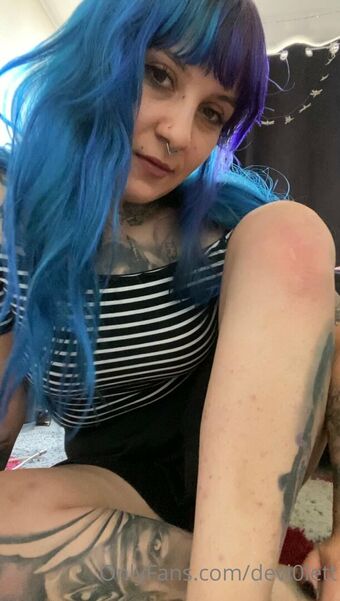 devi0lett Голи Изтичания OnlyFans Снимки 10