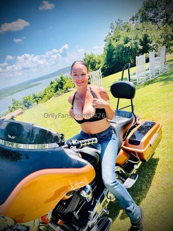 DevilDoll40480 Голи Изтичания OnlyFans Снимки 16