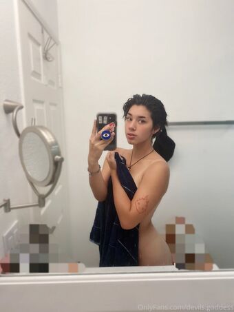 devilsgoddess Голи Изтичания OnlyFans Снимки 10