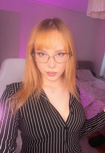 Divvity Голи Изтичания OnlyFans Снимки 8