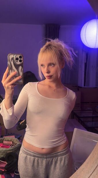 Divvity Голи Изтичания OnlyFans Снимки 13