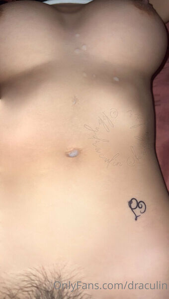 Draculin Голи Изтичания OnlyFans Снимки 10