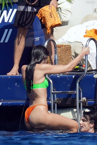 Dua-lipa