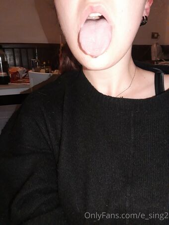e_sing2 Голи Изтичания OnlyFans Снимки 8