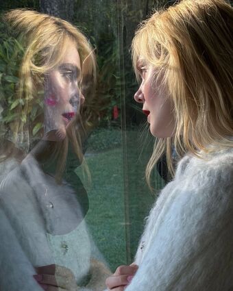 Elle-fanning Голи Изтичания OnlyFans Снимки 1367