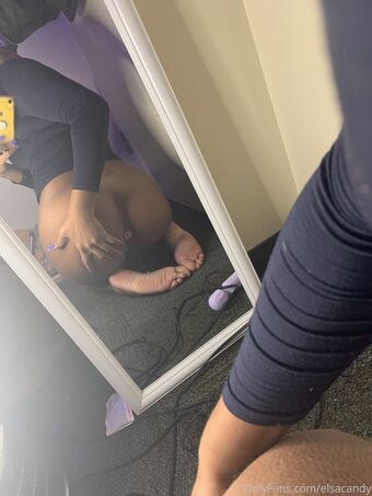 Elsacandy Голи Изтичания OnlyFans Снимки 11