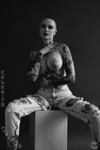 Emily Boring Голи Изтичания OnlyFans Снимки 15