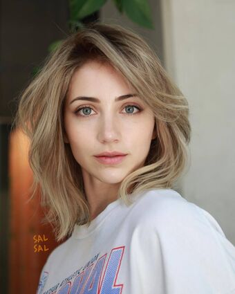 Emily Rudd