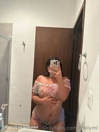 emilyml Голи Изтичания OnlyFans Снимки 18