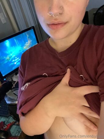 enbybug Голи Изтичания OnlyFans Снимки 28