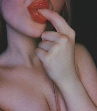 Eva Moon Голи Изтичания OnlyFans Снимки 4