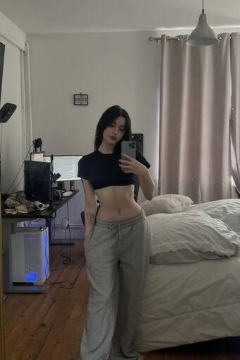 Evalunna Голи Изтичания OnlyFans Снимки 21