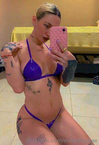 evilbarbybae