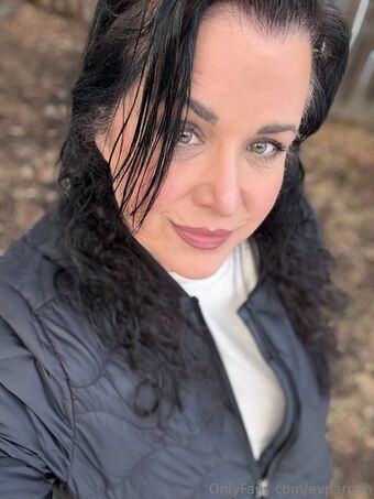 evparrish Голи Изтичания OnlyFans Снимки 21