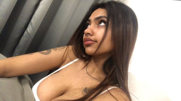 Fionee Голи Изтичания OnlyFans Снимки 100