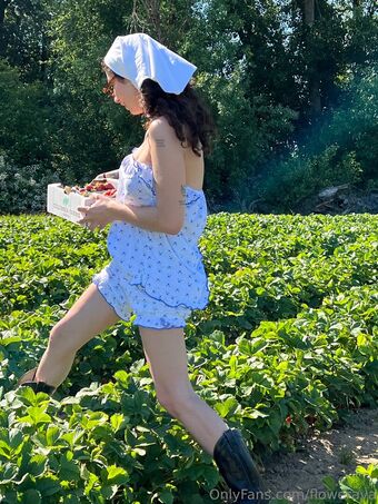 flowerava Голи Изтичания OnlyFans Снимки 9