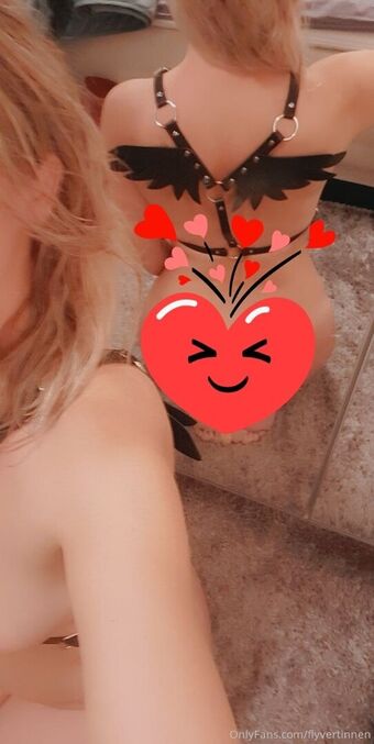 flyra Голи Изтичания OnlyFans Снимки 19